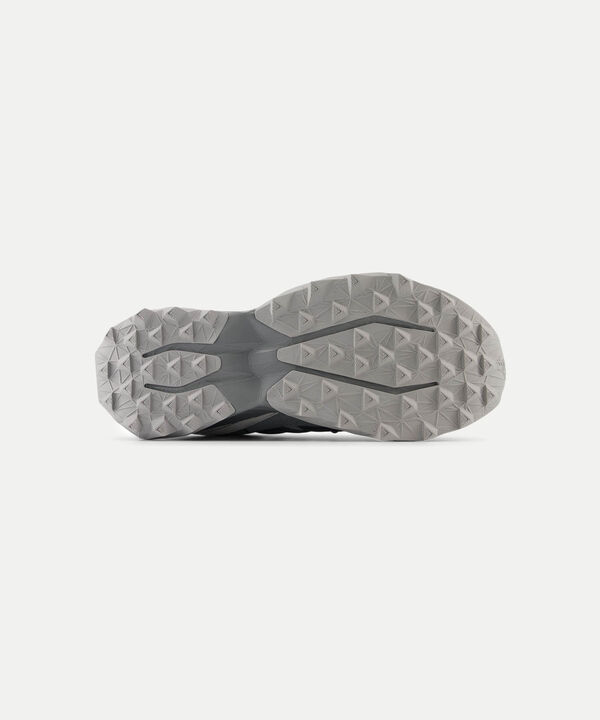 Tenis New Balance Para Hombre Gris